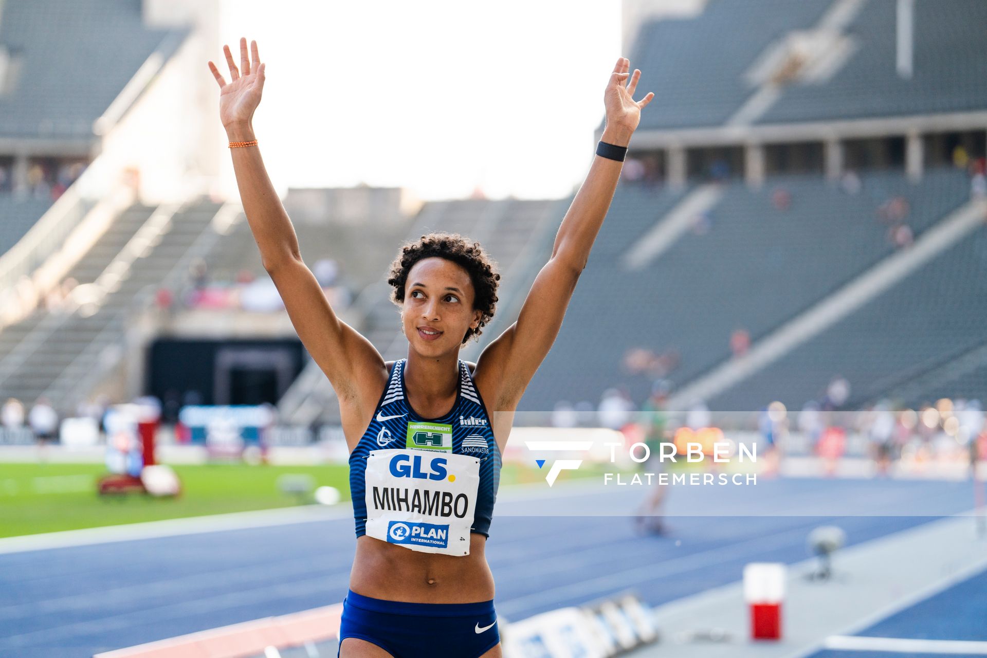 Malaika Mihambo (LG Kurpfalz) waehrend der deutschen Leichtathletik-Meisterschaften im Olympiastadion am 26.06.2022 in Berlin